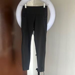 UNIQLO Airism Athletic Leggings - black